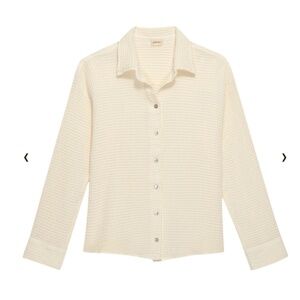 Donni Waffle Button Down in White (M)